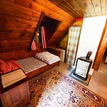Almhütte Am Steirischen Seeberg * Turnau